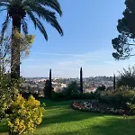 Stunning Views Large Balcony With Pool בית נופש *