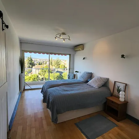 Le Valencay Spacious 2 Bedroom